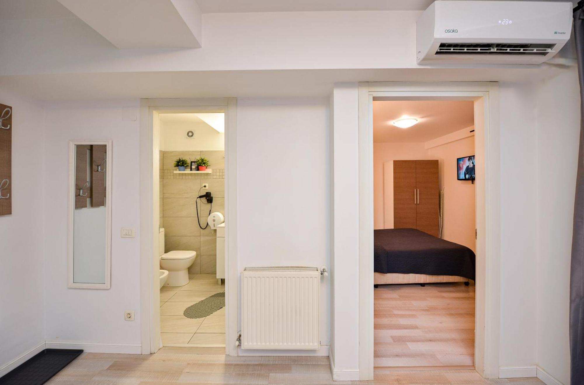 Apartament Dracula Adventure Tours