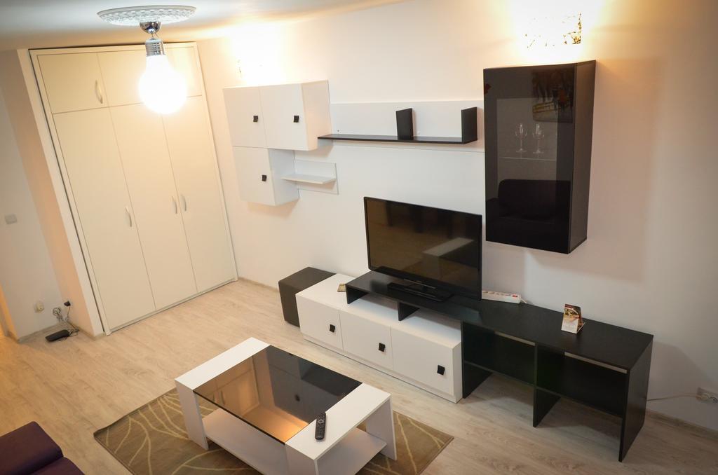 Apartament Dracula Adventure Tours Bucureşti